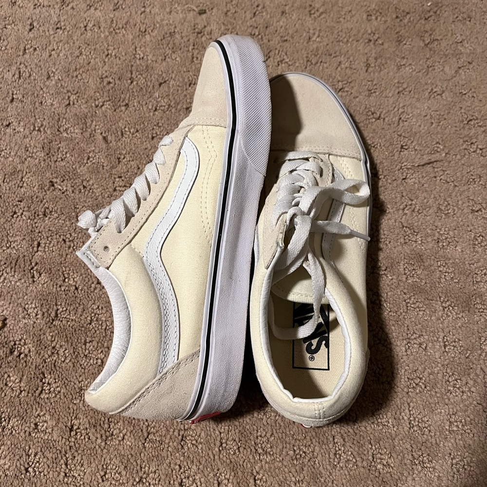 Old Skool Vans - cream color, size 7.5